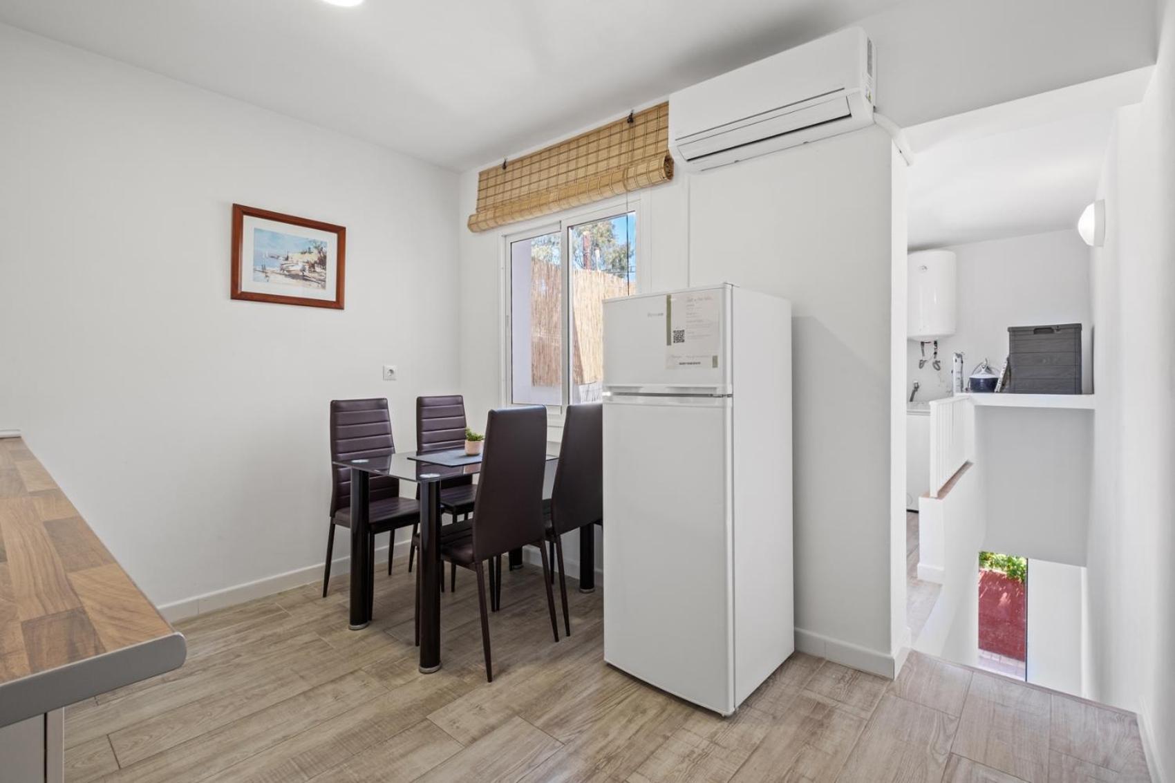 Apartamento En La Playa Con Terraza Málaga Eksteriør billede