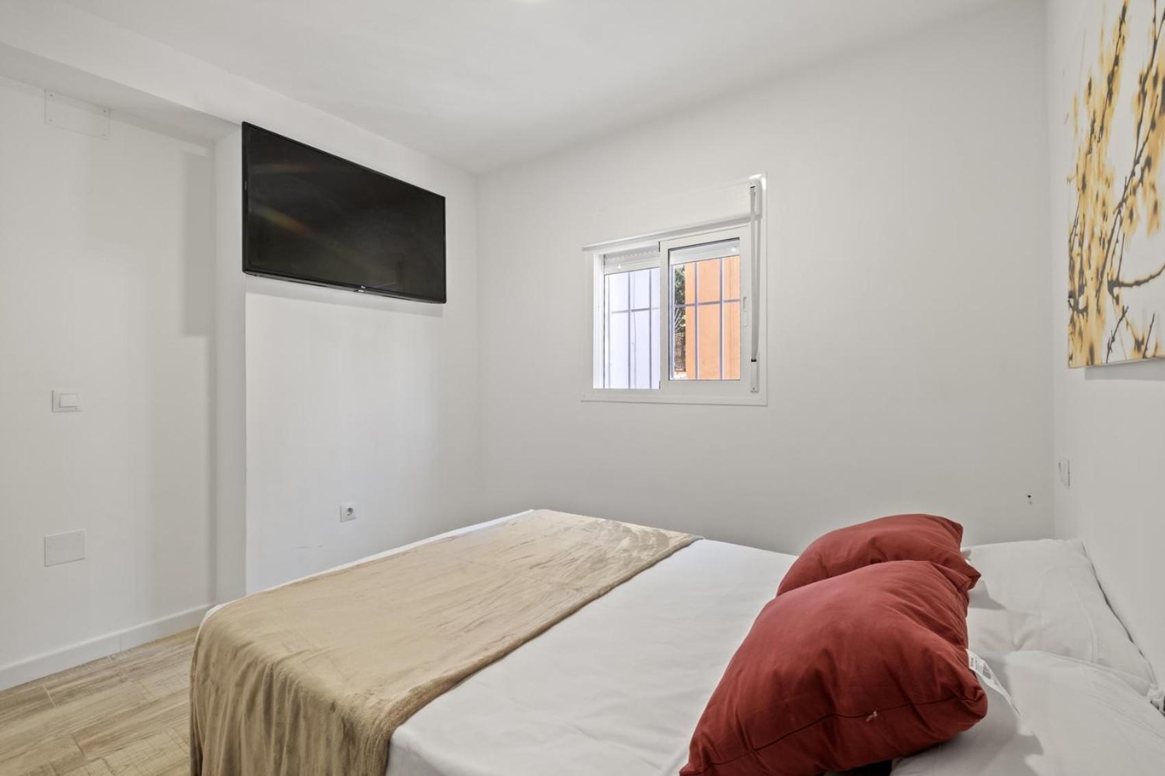 Apartamento En La Playa Con Terraza Málaga Eksteriør billede
